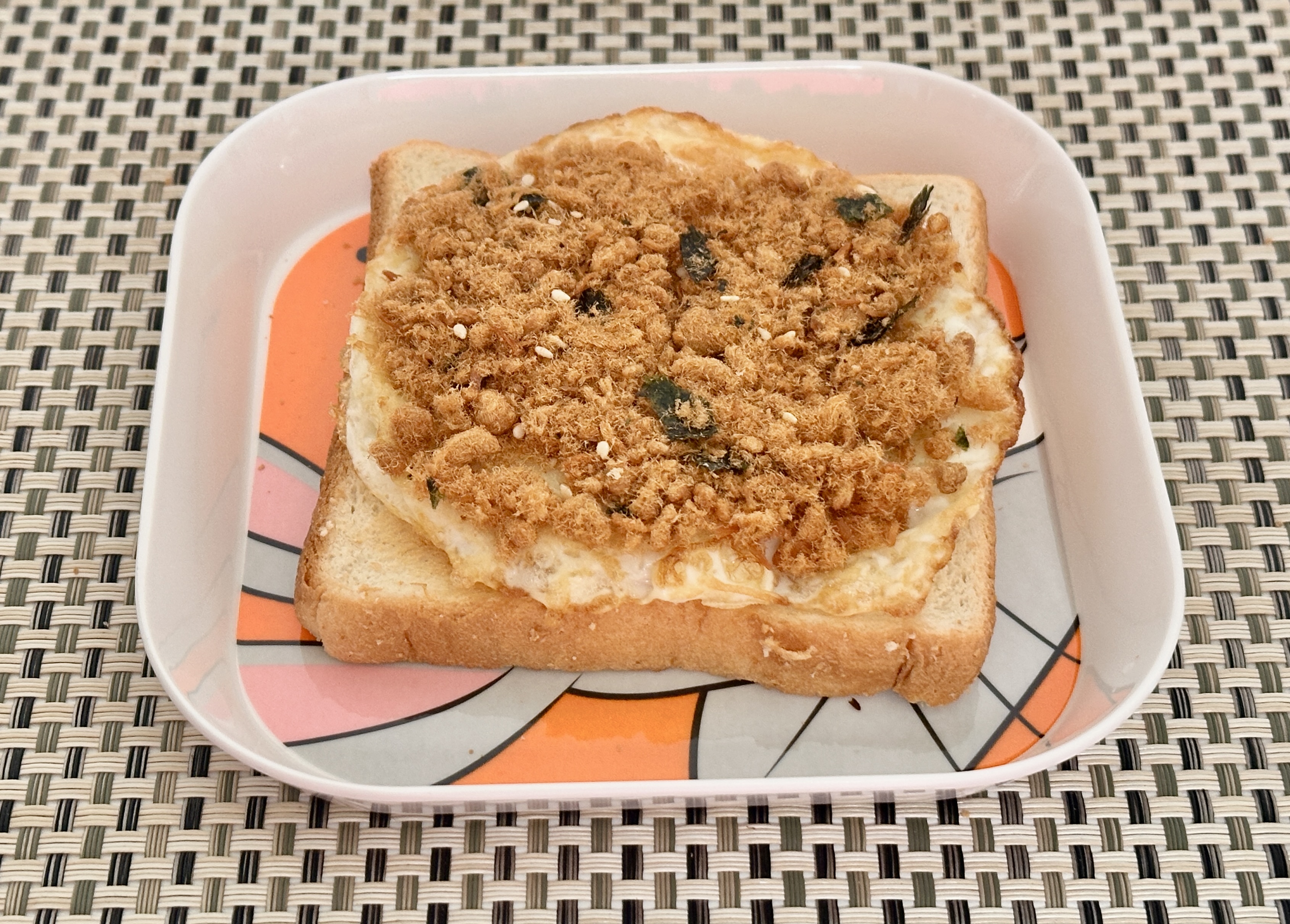 一滴滋養,香氣炸裂!白湯甘甜、肉鬆涮嘴、雞油蔥香氣讓味蕾跳舞 - 第12張圖 一滴滋養,香氣炸裂!白湯甘甜、肉鬆涮嘴、雞油蔥香氣讓味蕾跳舞