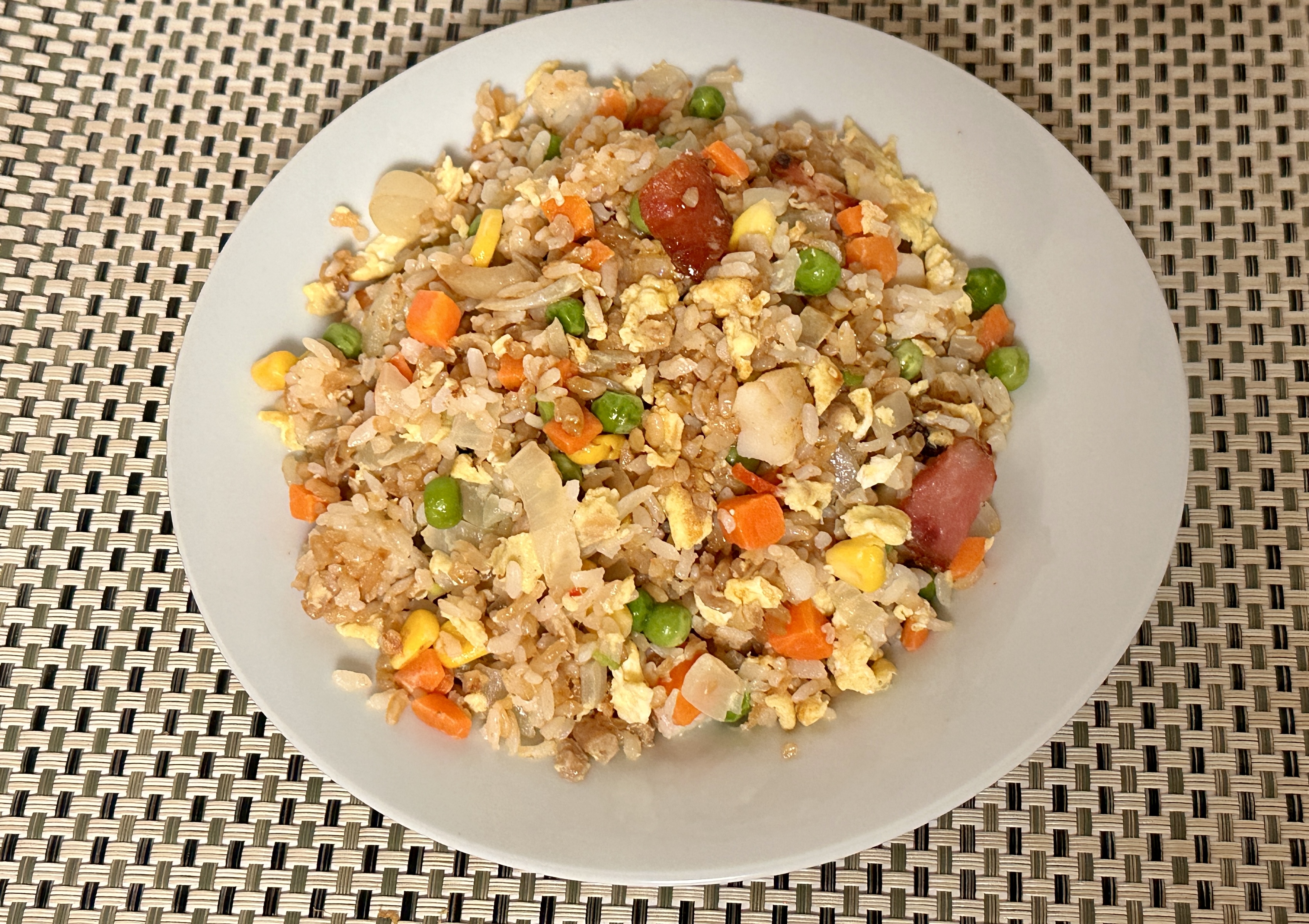 一滴滋養,香氣炸裂!白湯甘甜、肉鬆涮嘴、雞油蔥香氣讓味蕾跳舞 - 第18張圖 一滴滋養,香氣炸裂!白湯甘甜、肉鬆涮嘴、雞油蔥香氣讓味蕾跳舞